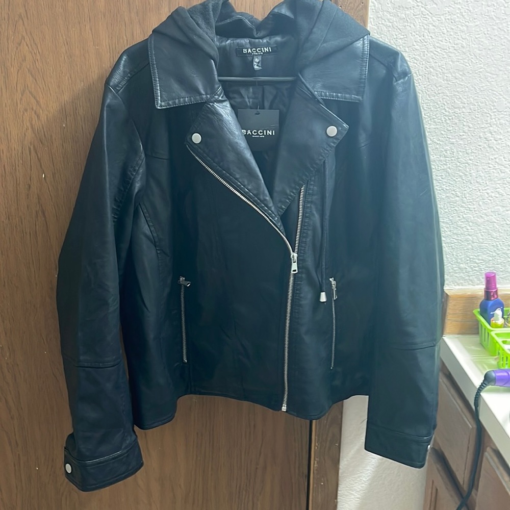 Baccini faux leather Moto Jacket with detachable hood, size 3X